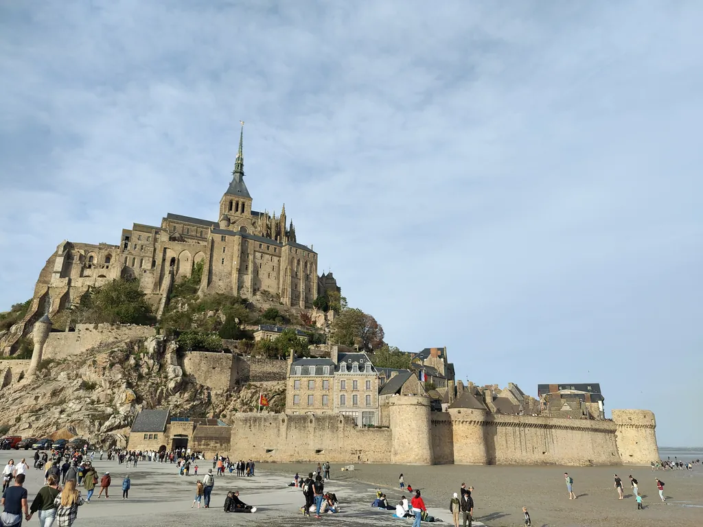 Mont-Saint-Michel self-guided audio tour